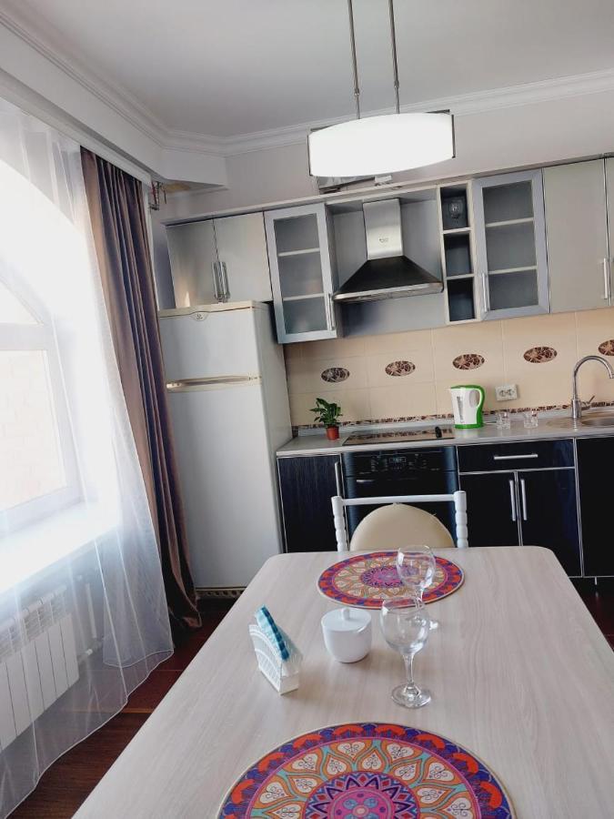 Квартира На Плазе Aktobe Exterior photo
